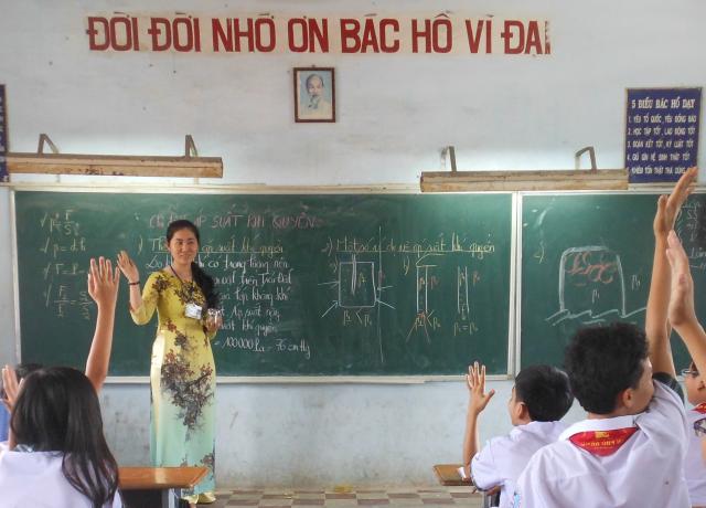 Tiến dạy của cô Liên luôn được các em hoc sinh thích thú.